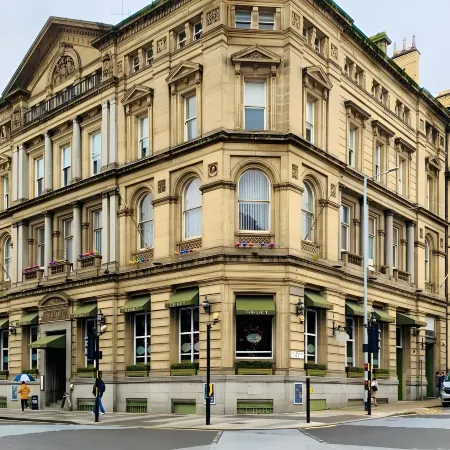 The Sir Thomas Hotel Отели рядом с достопримечательностью «Королевское здание Ливерпуля»