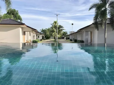 Akard Private Villas Sattahip Các khách sạn gần Koh Khram Yai