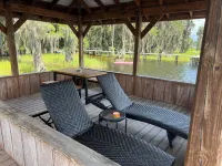 Santa Fe Lake Front with Canal for your Boat Hotels in Bradford County