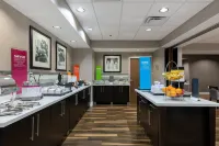 Hampton Inn Emerson LakePoint Hotels in Emerson