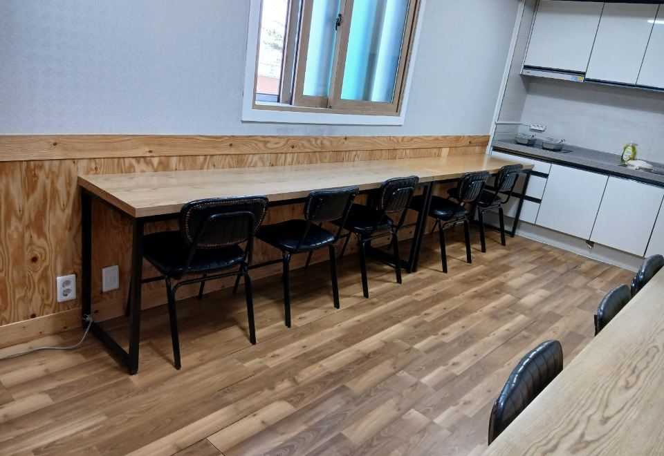 문경 스위트 호텔