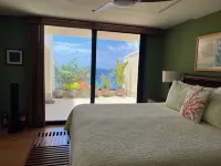 Puu Poa - Magnificent Oceanfront Condo