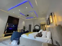The Addison Hotels and Apartments