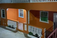 Condo in Gros Islet 10 Mins Drive to Beach - 2-stjärniga