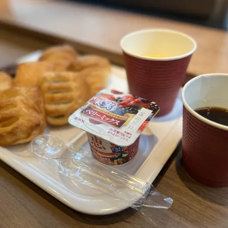 Almont Inn Tokyo Nihonbashi Отели рядом с достопримечательностью «Станция метро Ningyocho»