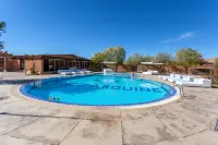 Kasbah Tizzarouine Hotels in Boumalne