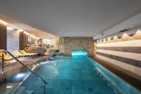 Hotel Metropole - Pool