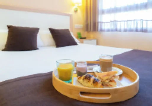 ホテル ラ シティ メルカード アリカンテのホテル