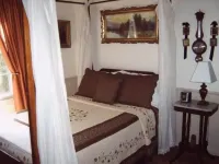 Moore House Bed and Breakfast Hotels in Manhattan