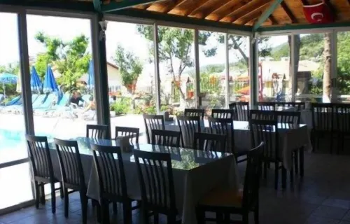 ريد روز هوتل فنادق مميّزة Photos