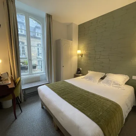Balzac Hôtel Restaurant Hotels in Fougeres