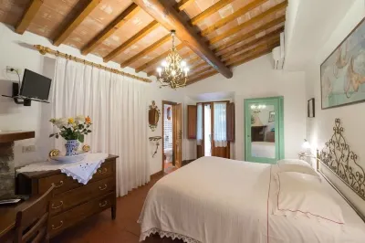 La Fattoressa Hotell i 
