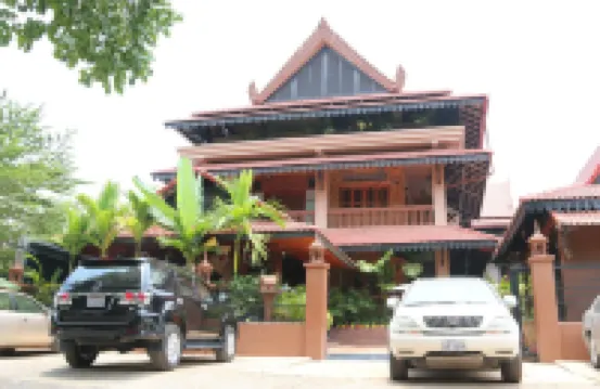 Shining Angkor Apartment Hotel