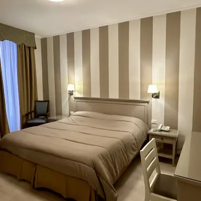 Hotel Bristol Отели рядом с достопримечательностью «Район Баркола»