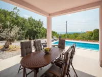 Villa Tomicich