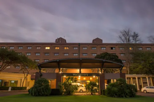 Peermont Walmont at the Grand Palm, Gaborone - parking