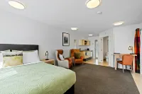 Tussock Peak Lodge Hotels in Hanmer Springs