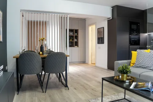 Luca - Luxury Park-View Apt with Balcony & Parking - 民宿