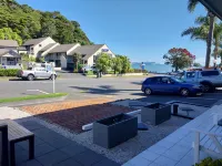 Bayview Motel - parking