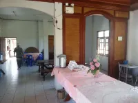 โรงแรมทองเพกา - พร้อมอาหารเช้า