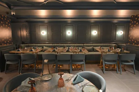 Clarks Collection Grand Sapphire Ajmer Отели рядом с достопримечательностью «Кваджа Гариб Навас Дарга Шариф»