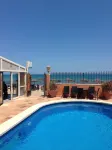Lloyds Beach Club - Beach