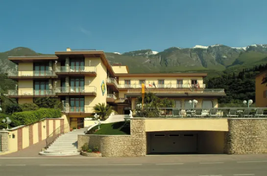 Hotel Cristallo