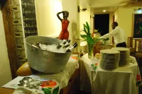 Hotel Restaurant Cyvadier Plage - breakfast