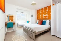 Beach House B&B Hotels in Stratton