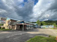 Mountain Empire Motel Hotels in Johnson County