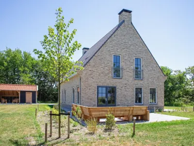 Villa on Texel Near Wadden Sea & Bird Area Hotels near Texelse Dranken