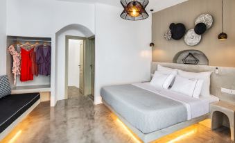 Kaleidoscope Oia Suites