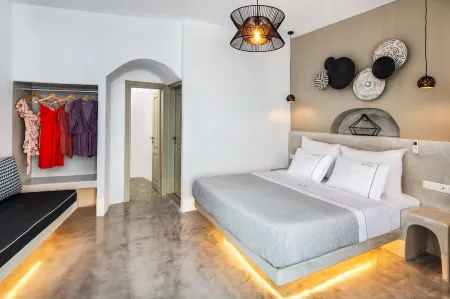 Kaleidoscope Oia Suites