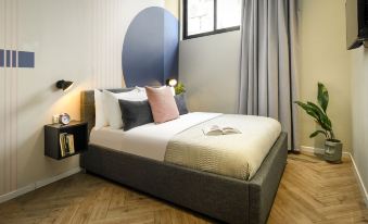 Colorbox - by Loginn Tel-Avivian Hotels