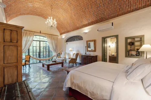 Villa Ganz Boutique Hotel Hotels in Гвадалахара