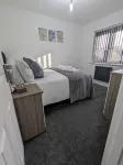 Modern House - 4 Bedrooms - FamilyFriendly Hotels in Burnley