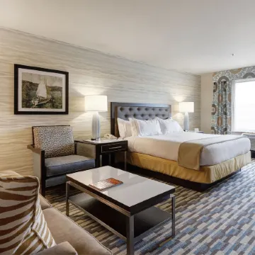 Holiday Inn Express & Suites WARWICK-PROVIDENCE (AIRPORT) by IHG