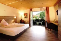 Hotel Waldblick Hotels in Oberndorf