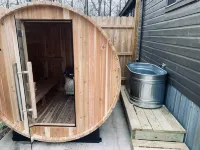 Tiny Timber, Tiny Cabin with a Scandinavian Flair! Sauna & Plunge Tub!