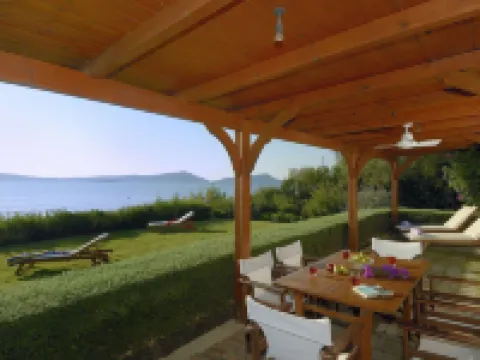 イオリス ヴィラズ ピュロスのホテル