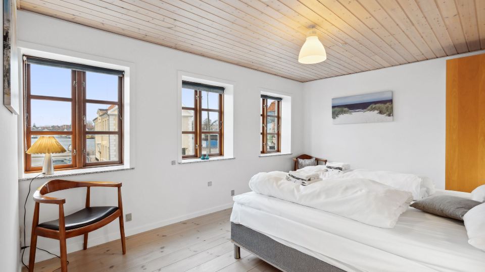 City Harbour House