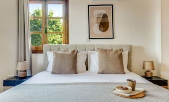 Sanders View - Dreamy 7-Bdr Villa with Private Pool