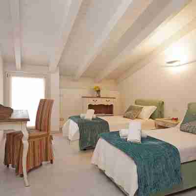 Resort Caesar C4 Sirmione - Gardagate Rooms