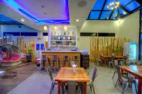 Orussey One Hotel & Apartment - bar