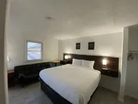 Relax Inn Smyrna