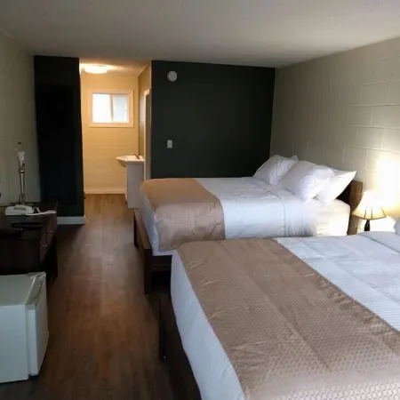 Paddock Inn