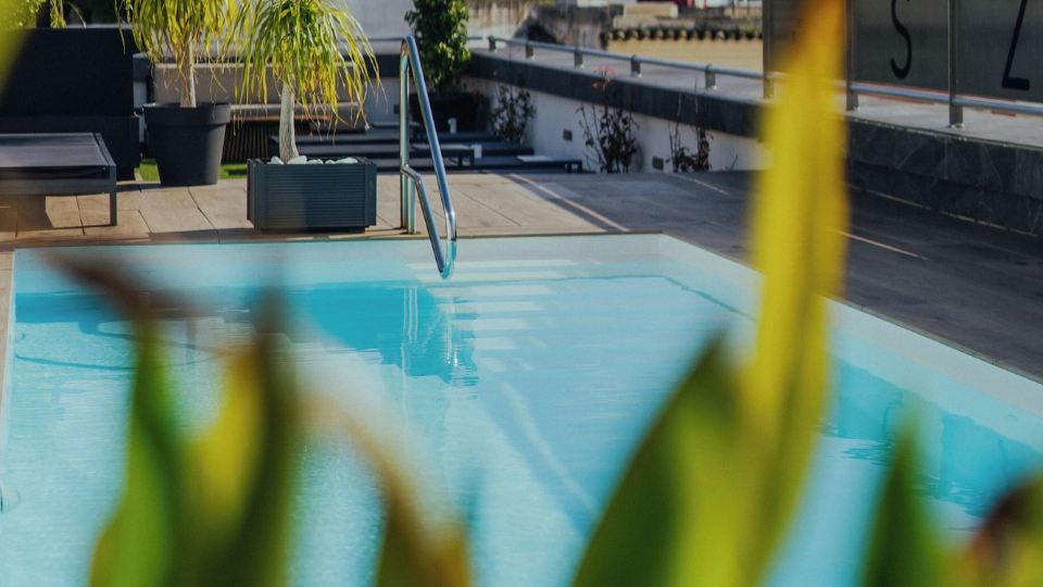 EsZentrico Suites-Rooftop Bar & Piscina
