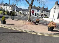 House - Sleeps 4 with Cozy Fireplace Hotels in Larne