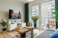 Lumina Stylish 3-Room Apart with Balcony Hotels in Gmina Aleksandrow Lodzki