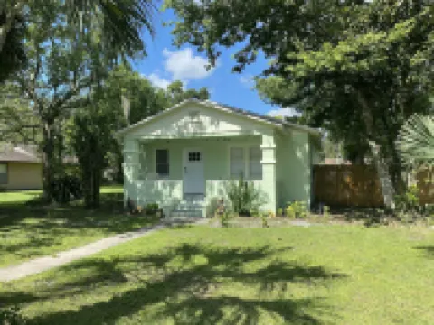 ท็อทัลลี่ 80's โรงแรมในแซนฟอร์ด